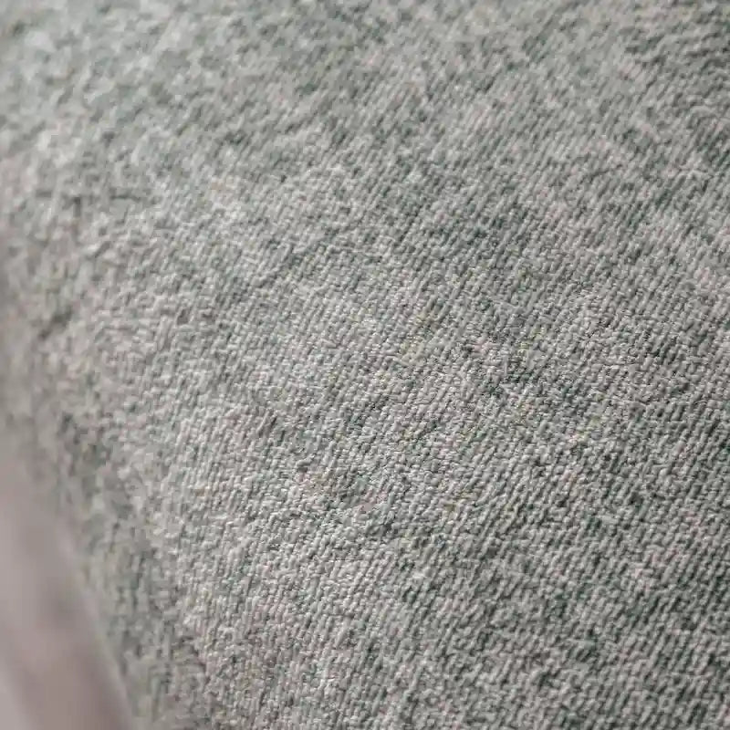 Canapé transitoire en tissu gris avec accoudoirs évasés et coussins de siège à ressorts