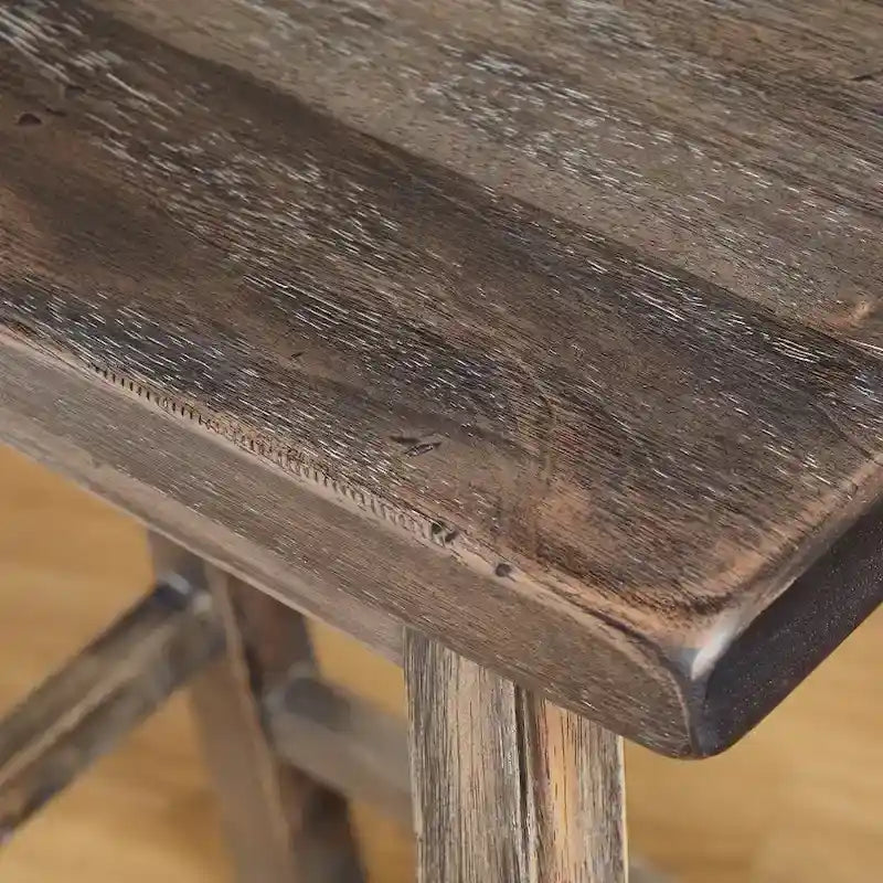 Tabouret de bar rustique sans dossier en hévéa, hauteur comptoir, avec assise en forme de selle