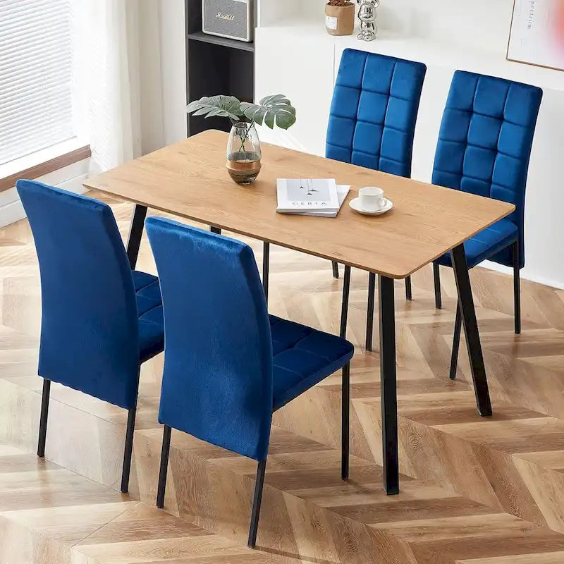 Chaise de salle à manger capitonnée en velours, dossier haut, sans accoudoirs, avec pieds en métal