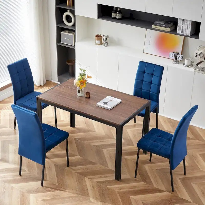 Chaise de salle à manger capitonnée en velours, dossier haut, sans accoudoirs, avec pieds en métal