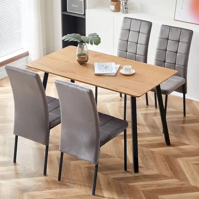 Chaise de salle à manger capitonnée en velours, dossier haut, sans accoudoirs, avec pieds en métal