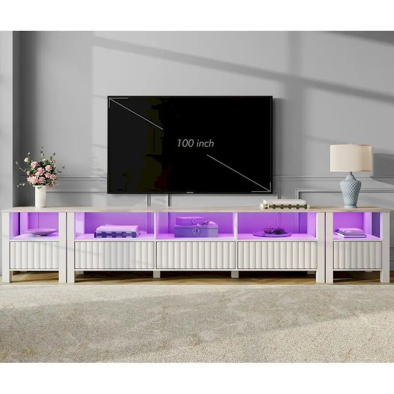 Meuble TV blanc cannelé en bois avec plateau à motif de pierre et lumière LED RGB