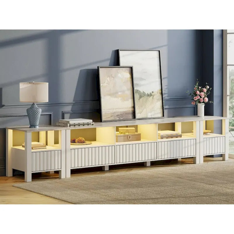 Meuble TV blanc cannelé en bois avec plateau à motif de pierre et lumière LED RGB