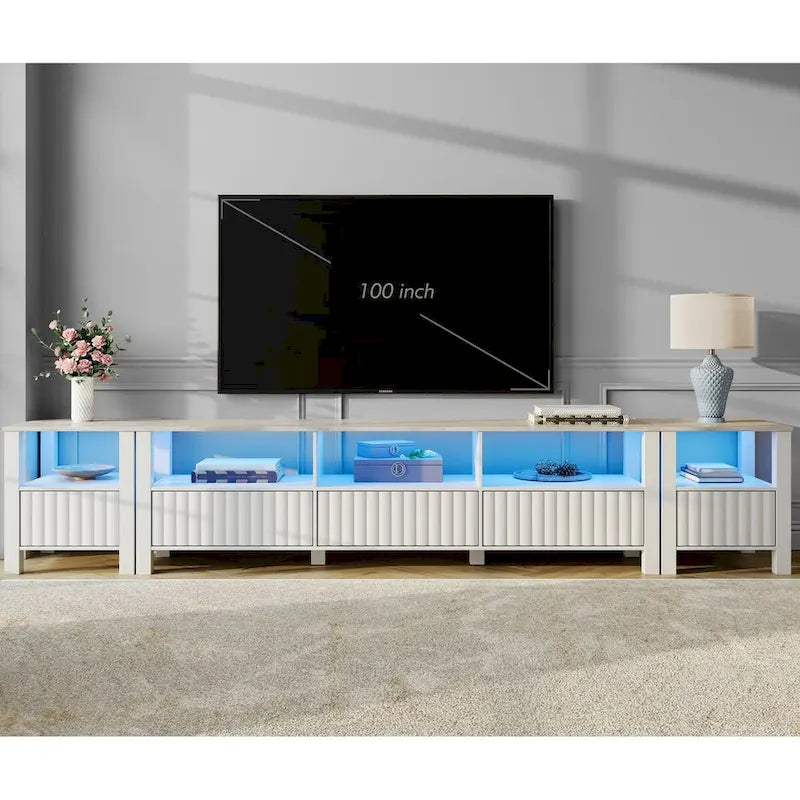 Meuble TV blanc cannelé en bois avec plateau à motif de pierre et lumière LED RGB