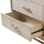 Commode en chêne clair avec pieds en métal doré et tiroirs en cèdre