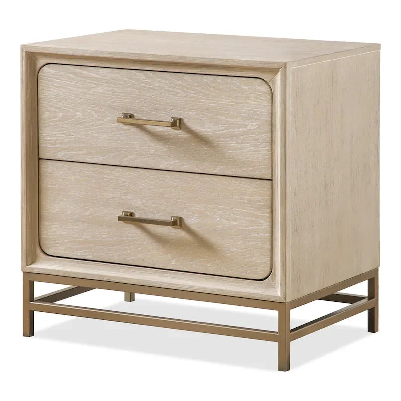 Commode en chêne clair avec pieds en métal doré et tiroirs en cèdre
