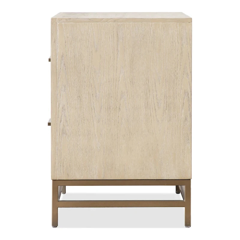 Commode en chêne clair avec pieds en métal doré et tiroirs en cèdre