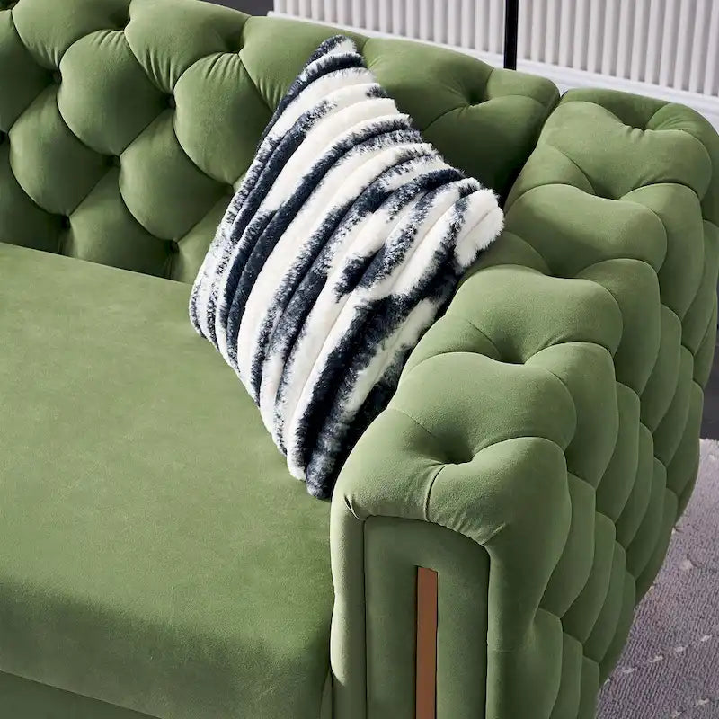 Canapé Chesterfield capitonné en velours avec pieds en métal doré